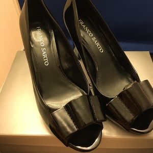 NIB Franco Sarto black patent heel shoes